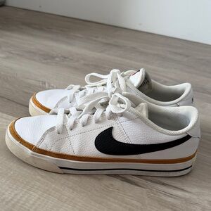 Nike White Leather Low-Top Sneakers with Black Swoosh